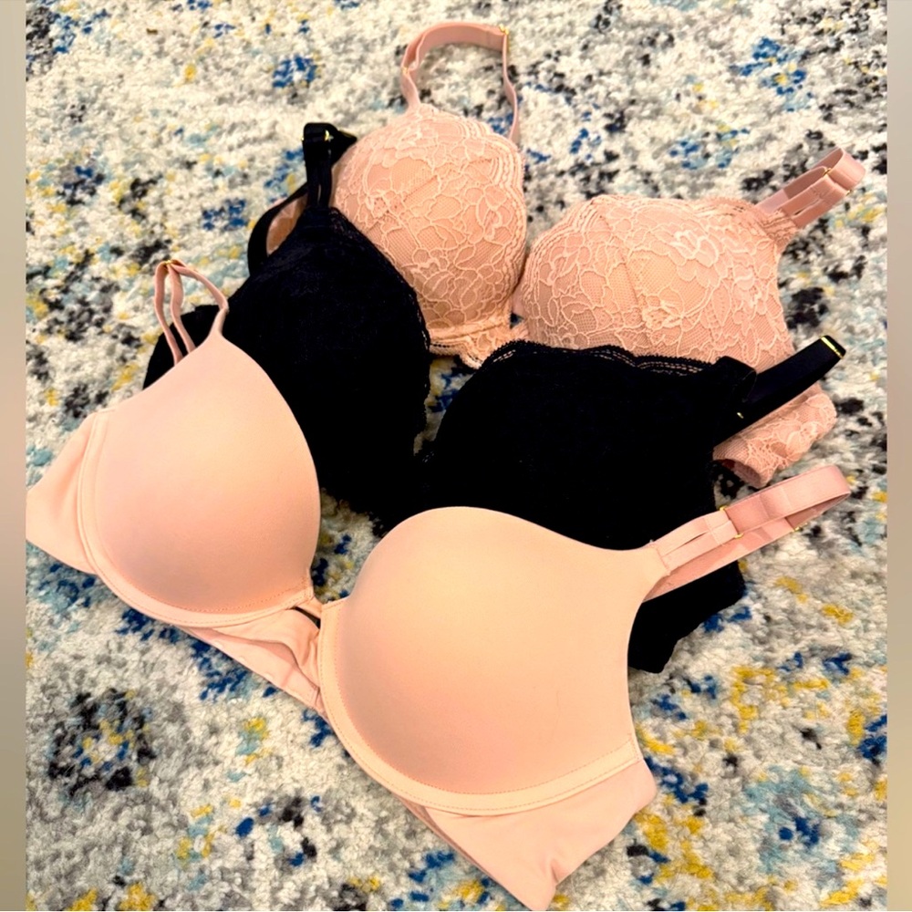 Chic Lace and Smooth Women's Bra Set - Black and Pink - Picture 7 of 7